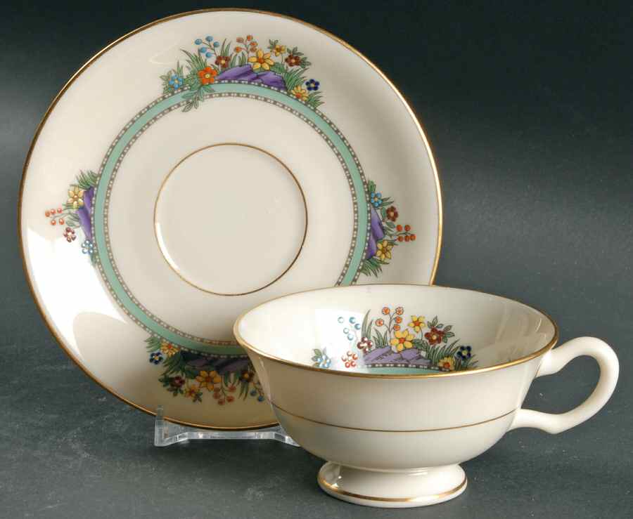 Hathaway (Green) Footed Cup & Saucer Set by Lenox-1