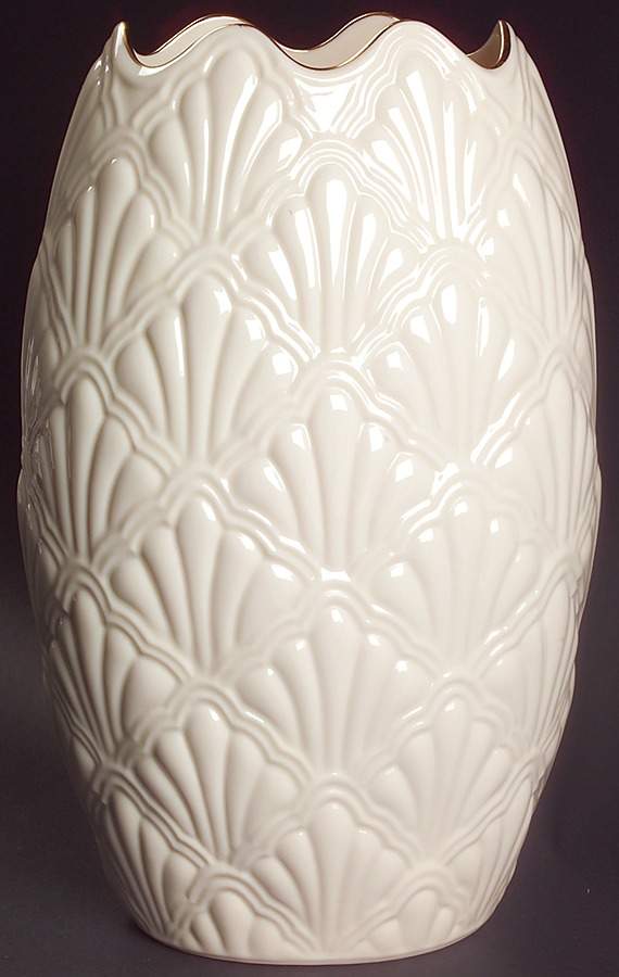 Jacquard Gold 9" Vase by Lenox-1