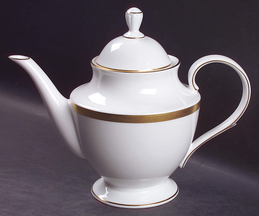 Landmark Gold Teapot & Lid by Lenox-1