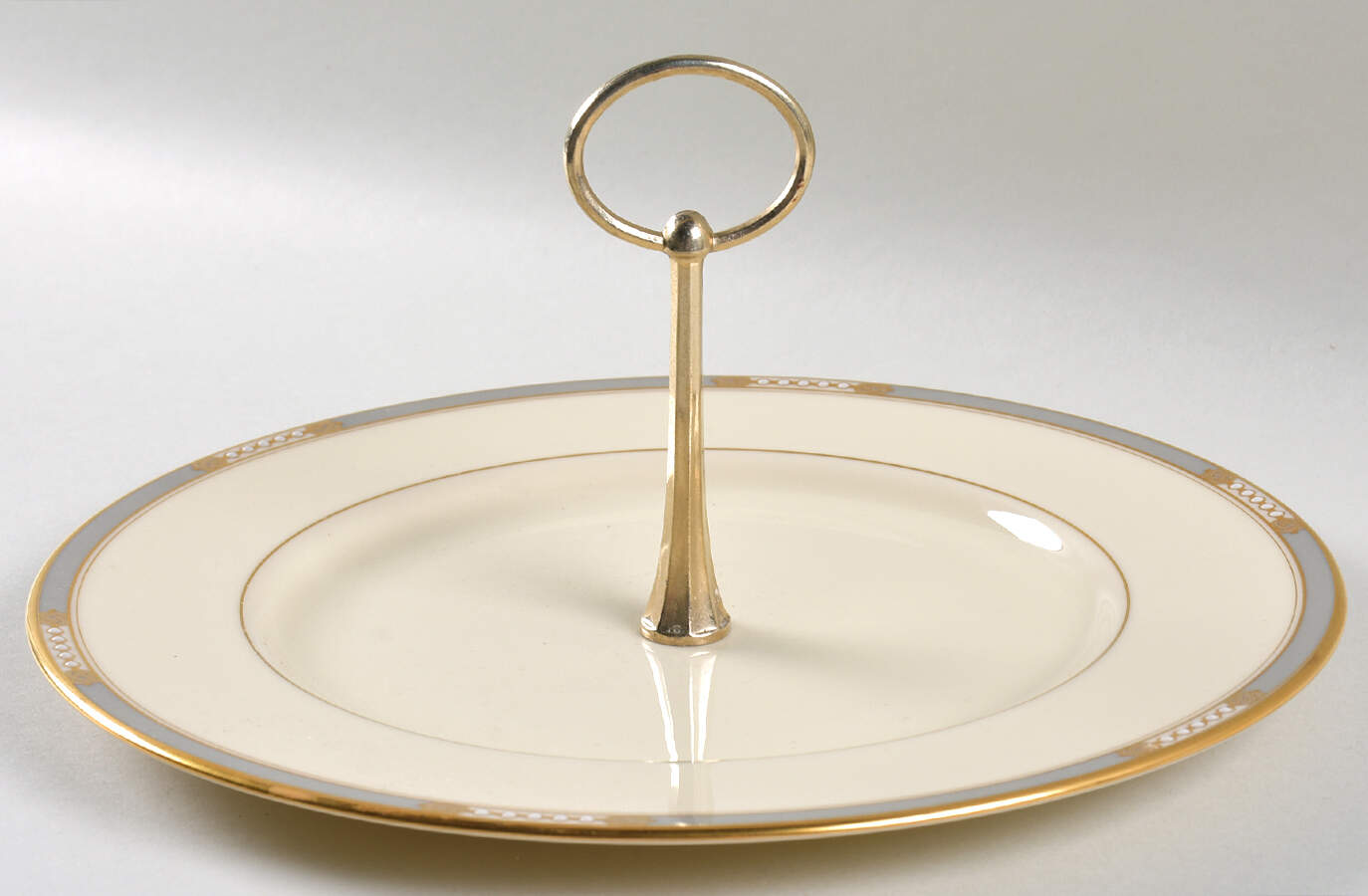 McKinley Round Serving Plate with Handle (DP) by Lenox-1