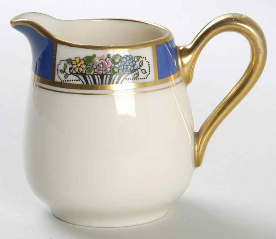 Meadowbrook Breakfast Creamer by Lenox-1