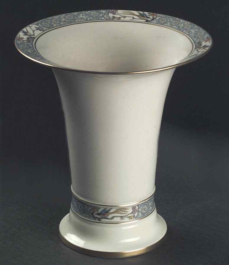 Ming-Birds (Older, Cream, Black Green Stamp) 8" Vase by Lenox-1