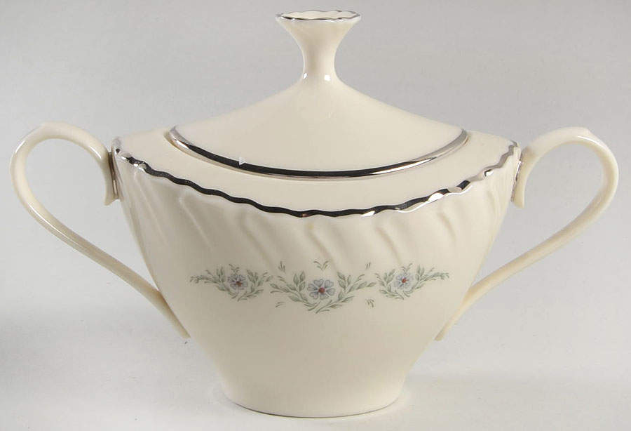 Musette Sugar Bowl & Lid by Lenox-1