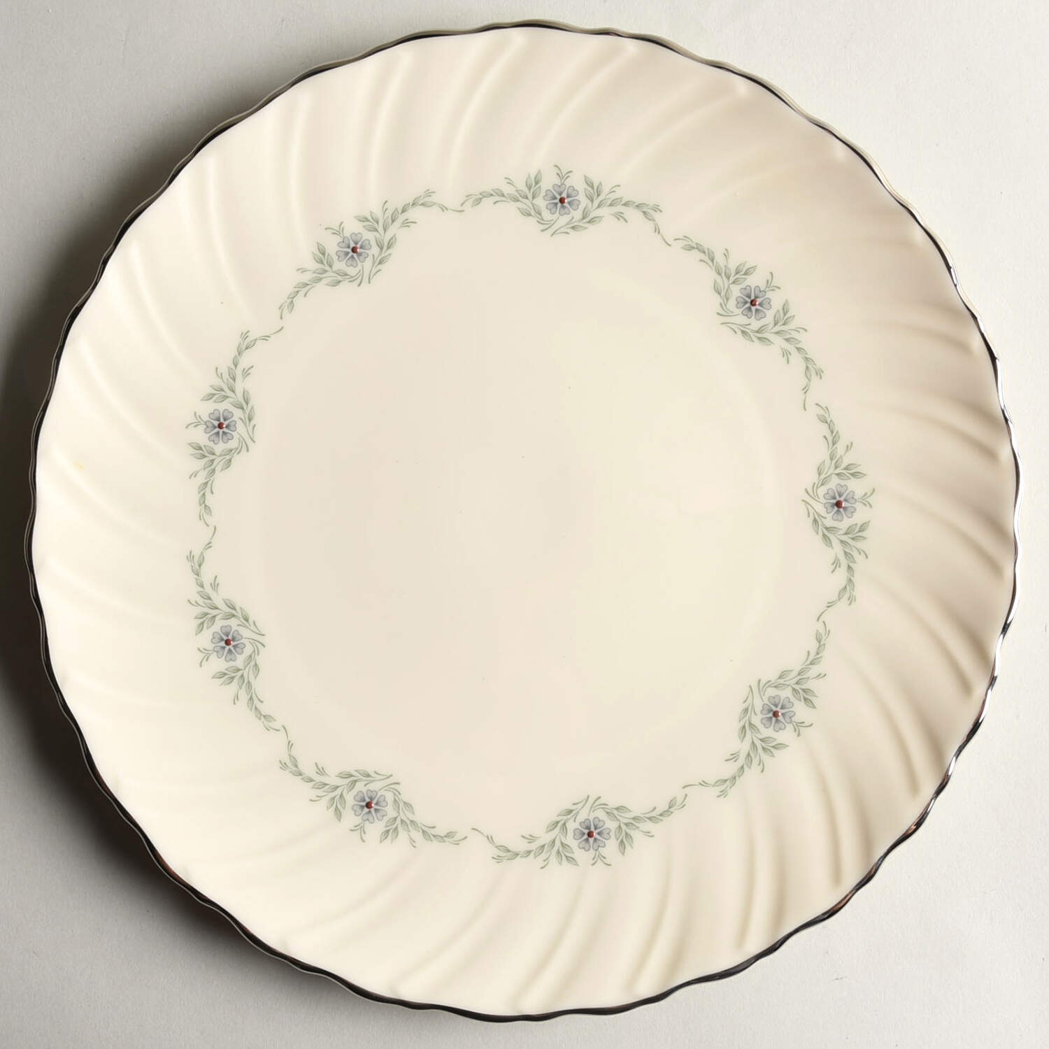 Musette Dinner Plate by Lenox-1