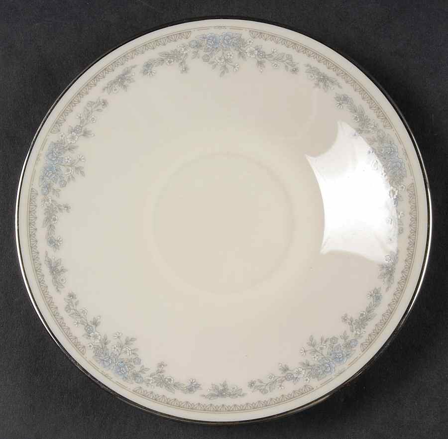 Reverie (Platinum Trim) Saucer by Lenox-1