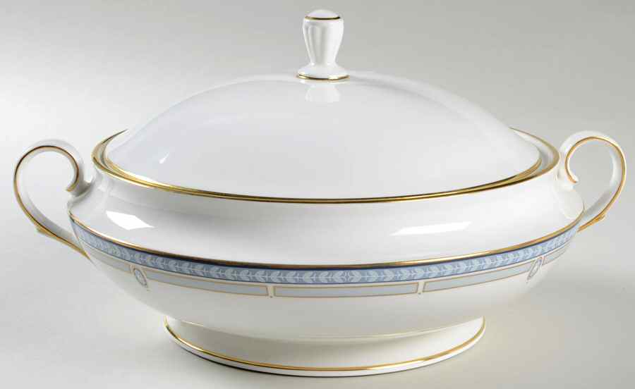Sheraton Blue Round Covered Vegetable by Lenox-1