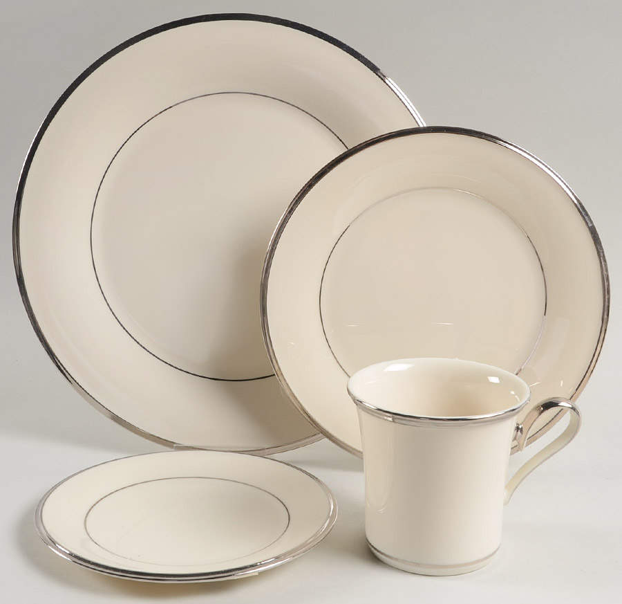 Solitaire 4 Piece Place Setting by Lenox-1
