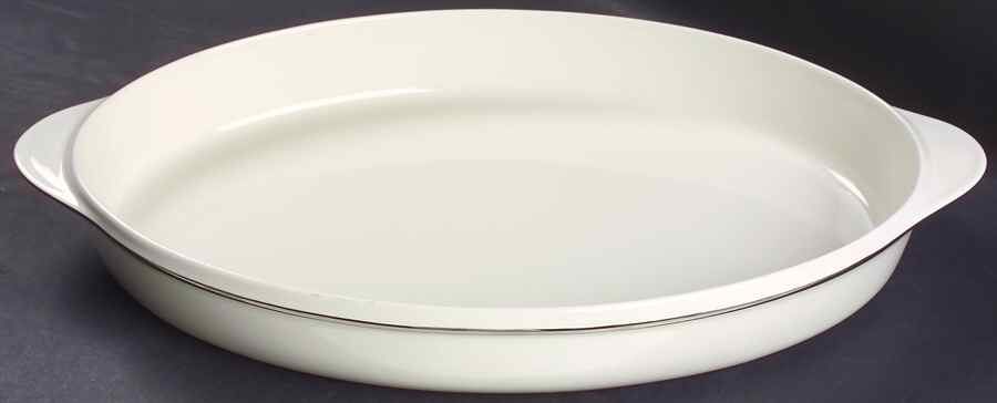 Solitaire 16" Oval Baker by Lenox-1