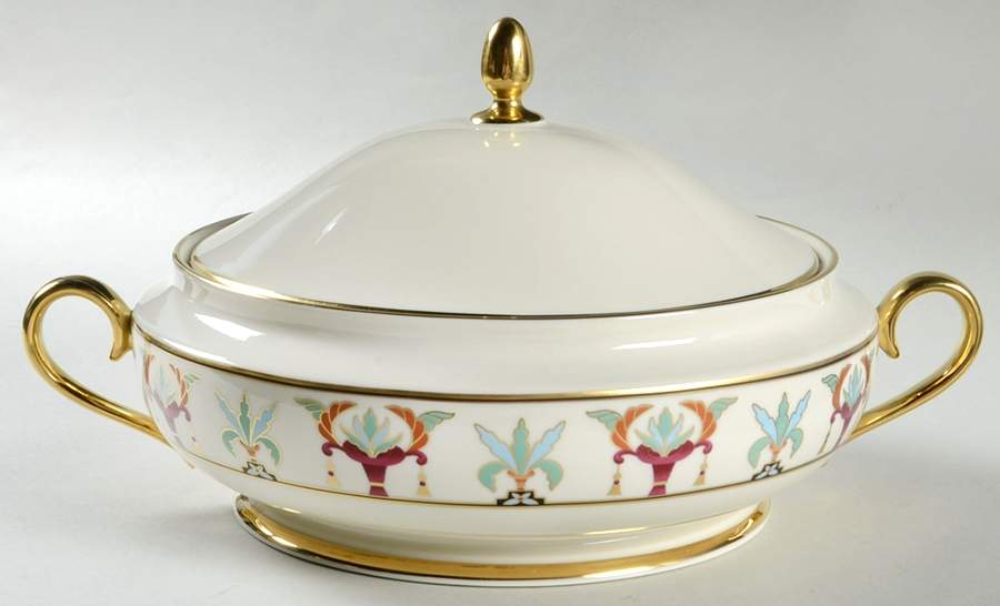 Tosca 1999 Shape Round Covered Vegetable by Lenox-1