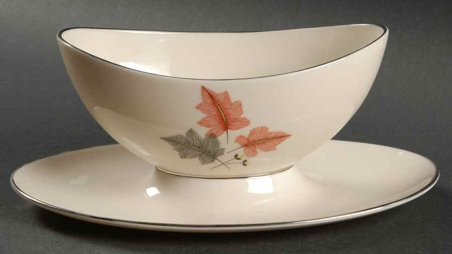 Trio Gravy Boat with Attached Underplate by Lenox-1