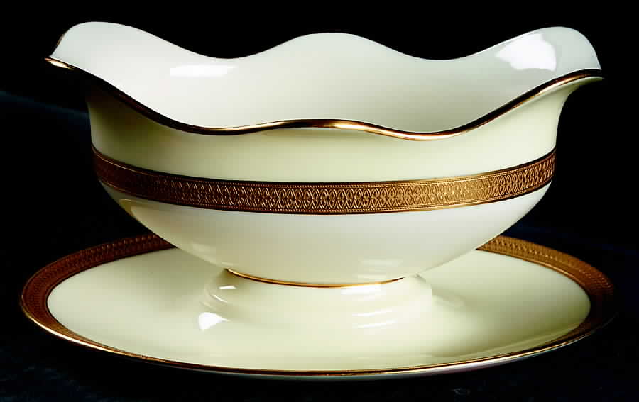 Vernon (Cream Rim) Gravy Boat with Attached Underplate by Lenox-1
