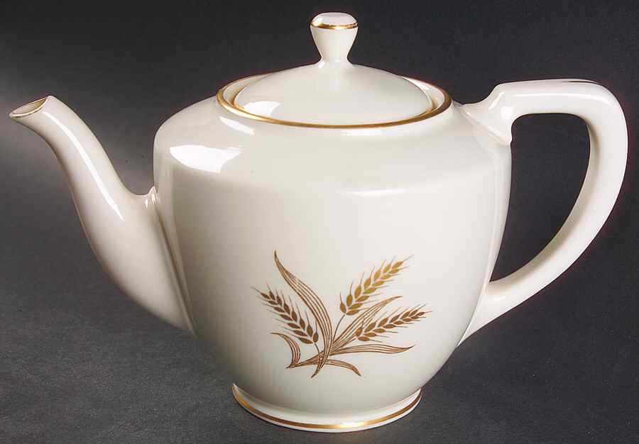 Wheat Shape 1961 Teapot & Lid by Lenox-1