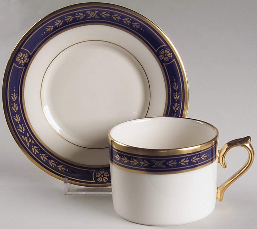 Winslow Castle Flat Cup & Saucer Set by Lenox-1