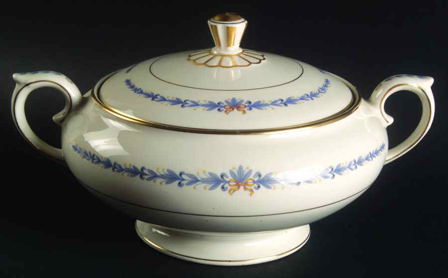 Natalie Round Covered Vegetable by Lamberton-1