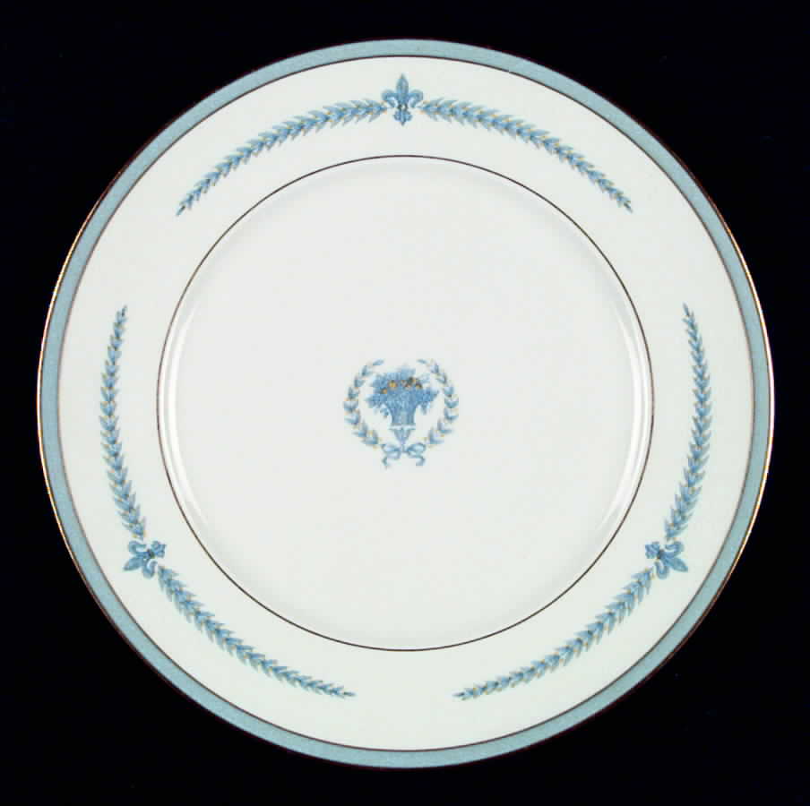 Puritan Dinner Plate by Lamberton-1