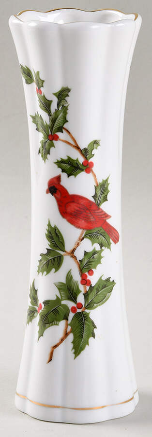 Cardinal 7" Bud Vase by Lefton-1