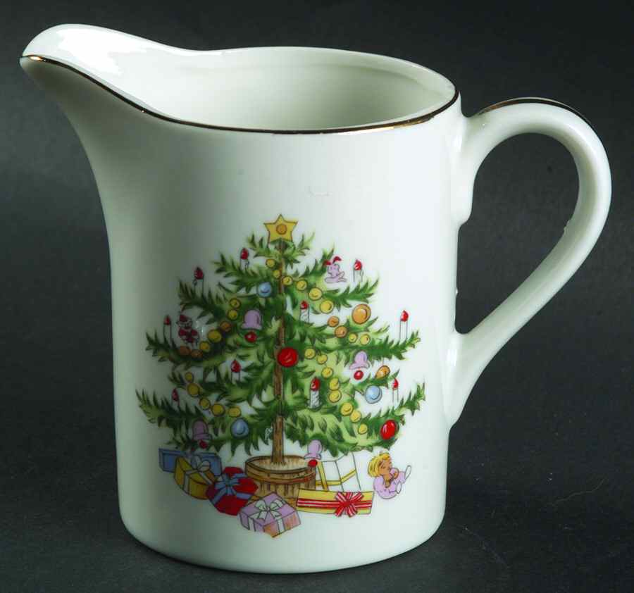 Christmas Tree Creamer by Lefton-1