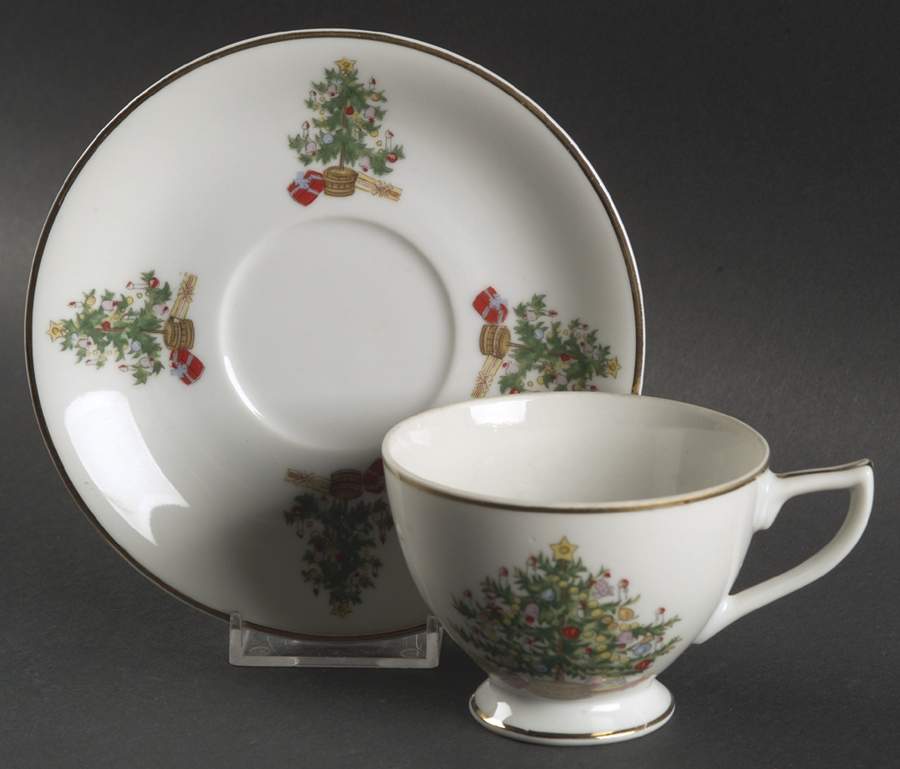 Christmas Tree Footed Cup & Saucer Set by Lefton-1