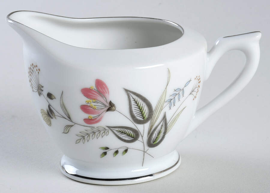 LEF16 Creamer by Lefton-1