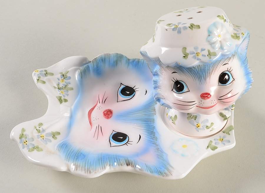 Miss Priss Spoon Rest with Shaker by Lefton-1