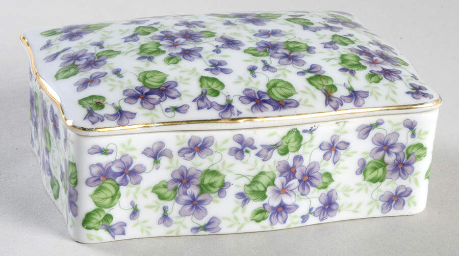 Violet Chintz Cigarette Box & Lid by Lefton-1