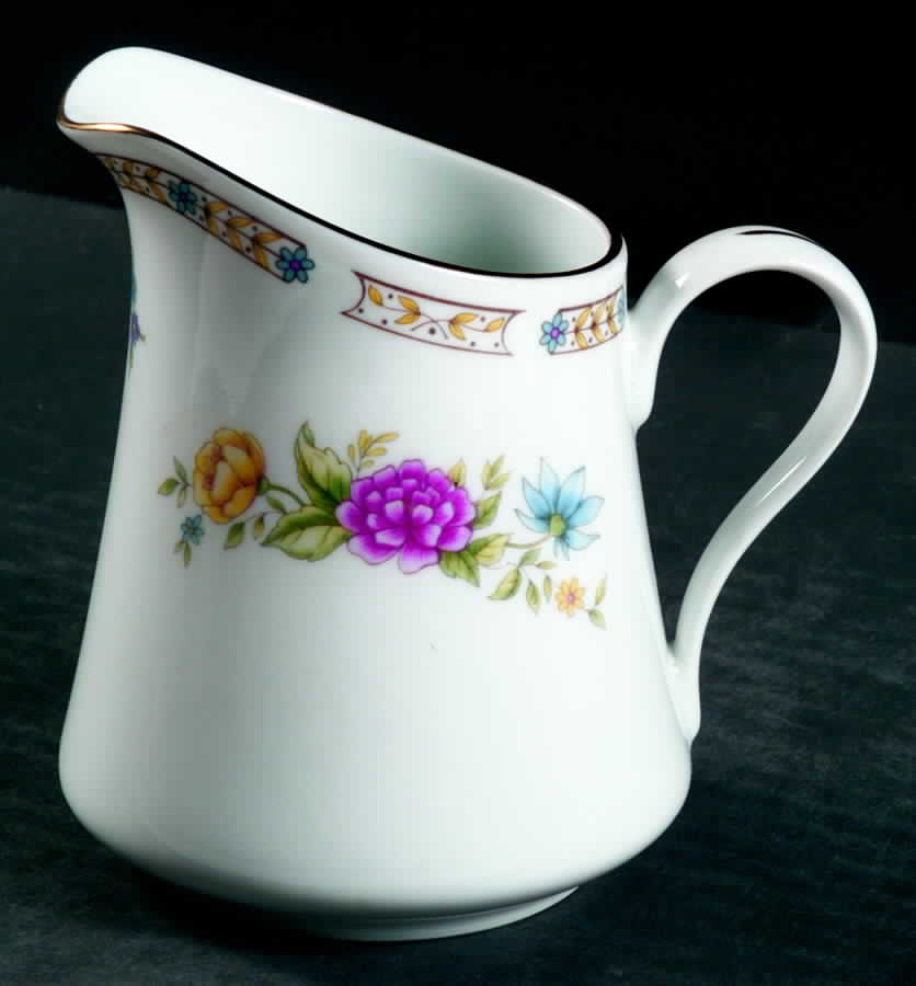 Ling Rose Creamer by Liling-1