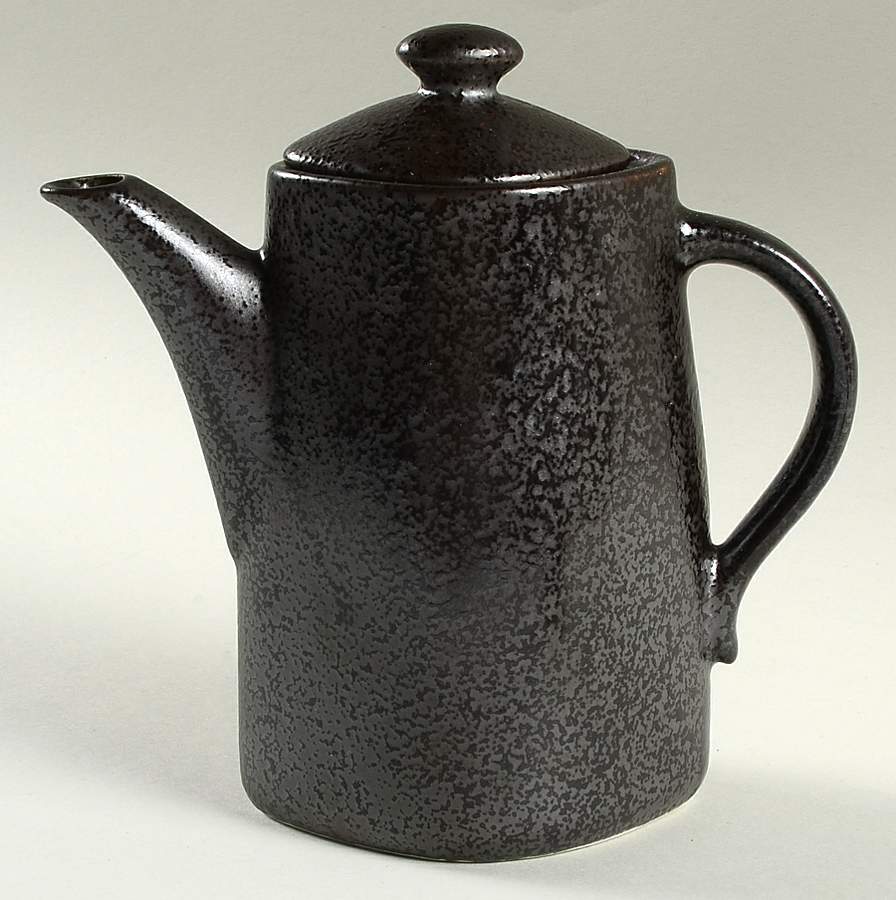 Coal (Round) Creamer & Lid by Lindt-Stymeist-1