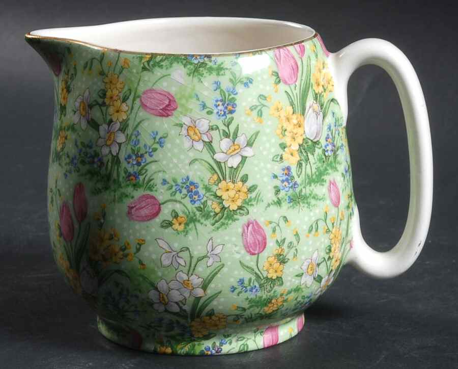 Green Tulip 16 Oz Jug by Lord Nelson-1