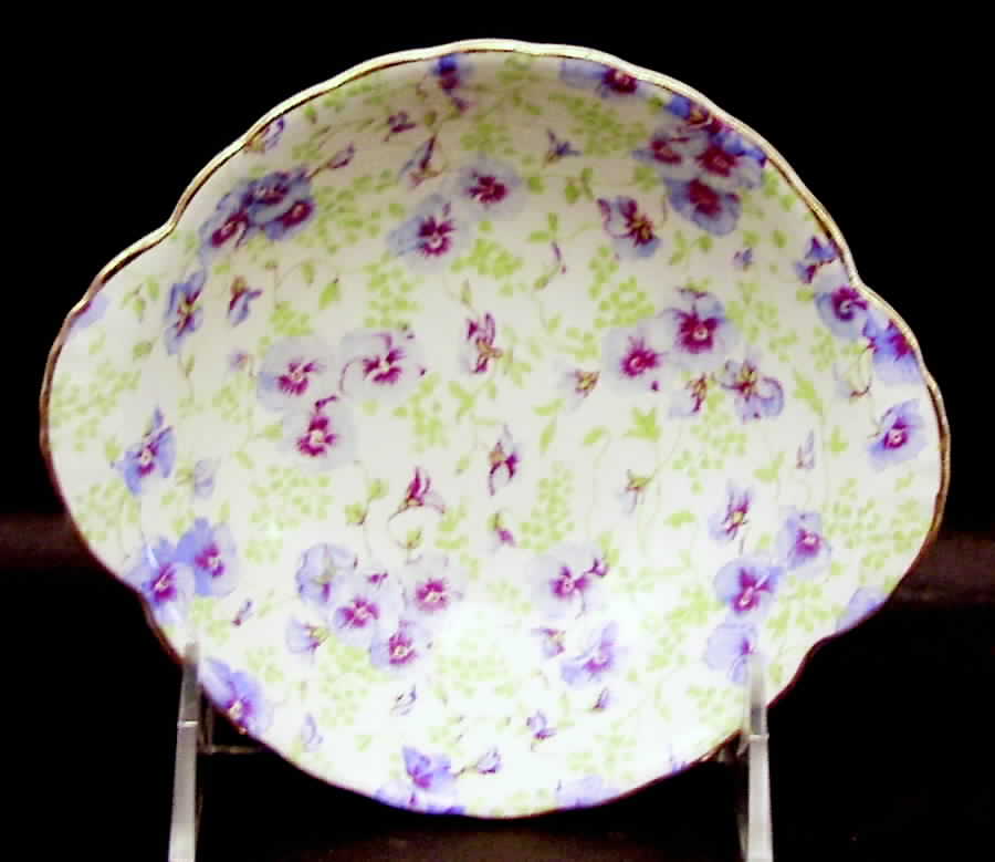 Pansy Lugged Fruit/Dessert (Sauce) Bowl by Lord Nelson-1