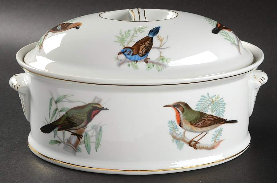 LOL4 1.75 Quart Oval Covered Casserole by Louis Lourioux-1