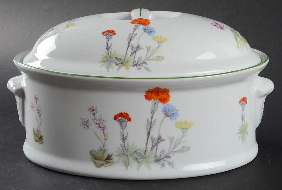 Wild Flower 1.75 Quart Oval Covered Casserole by Louis Lourioux-1