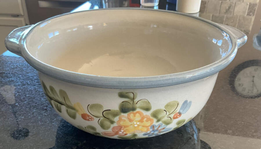 Country Flower Blue 2.5 Qt Round Casserole No Lid by Louisville-1