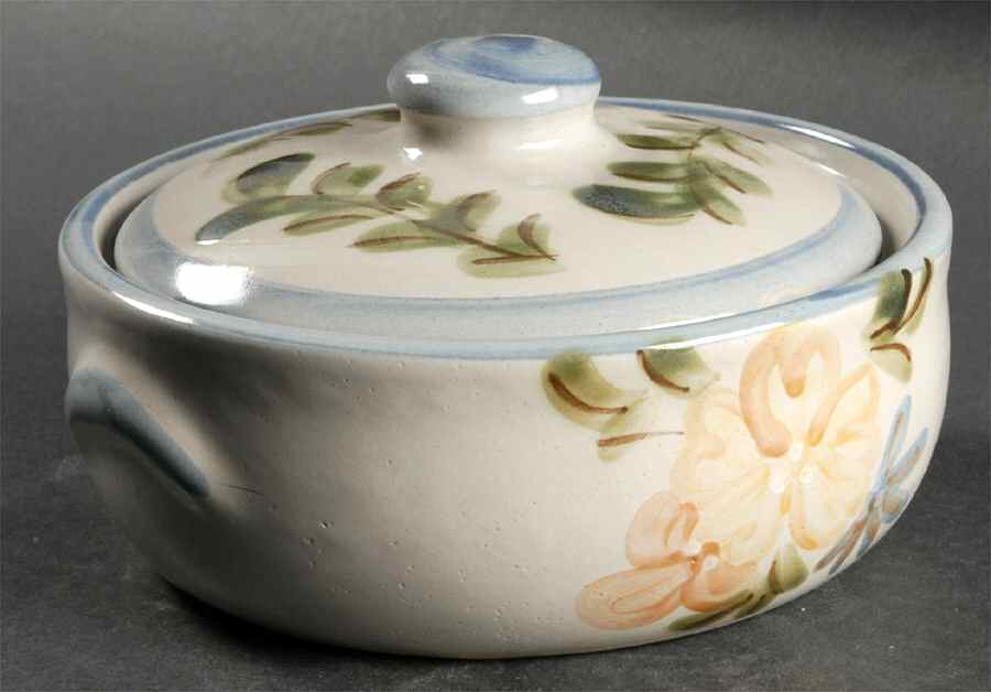 Country Flower Blue 1 Qt Round Covered Casserole by Louisville-1