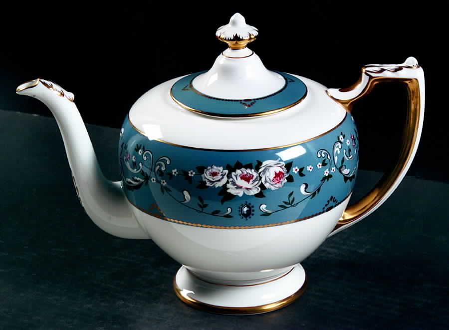 Annalia Teapot & Lid by Ralph Lauren China-1
