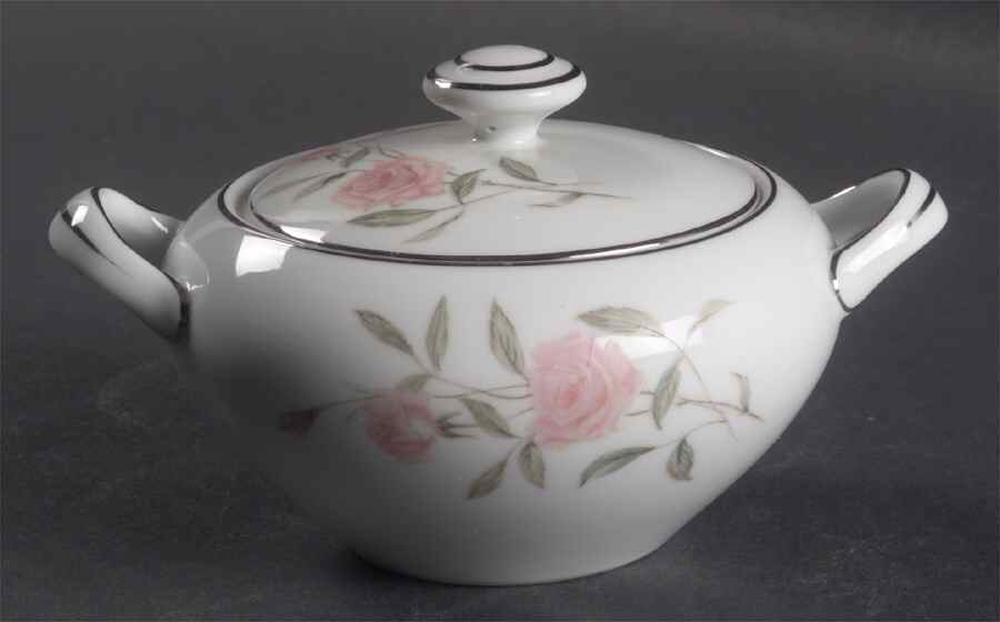 Perfection Sugar Bowl & Lid by Lynnbrooke-1