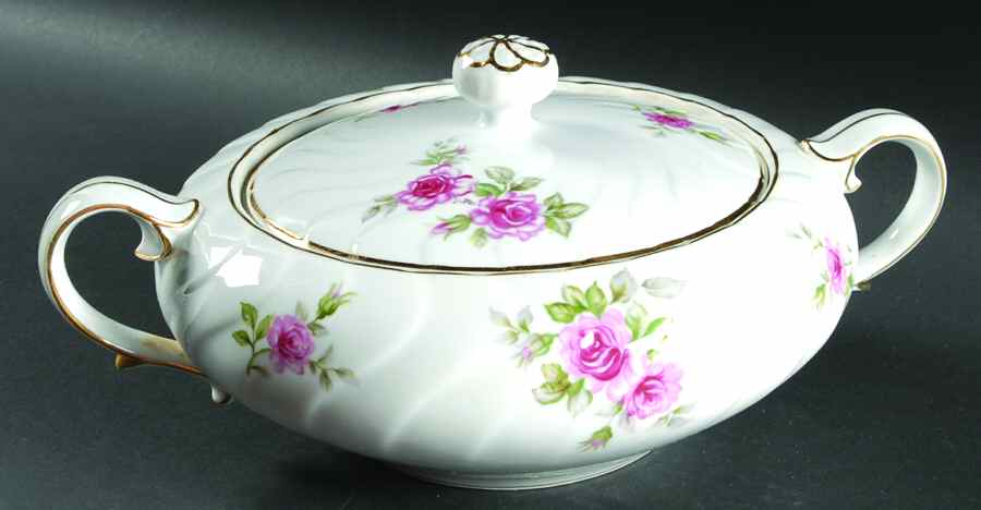 Romance Round Covered Vegetable by Lynmore-1