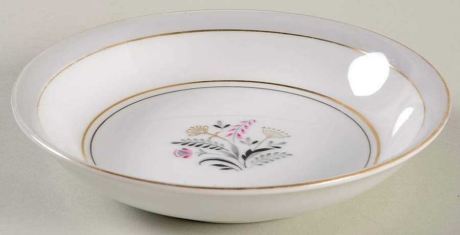 Queen Anne's Lace Fruit/Dessert (Sauce) Bowl by Lipper & Mann (L & M)-1