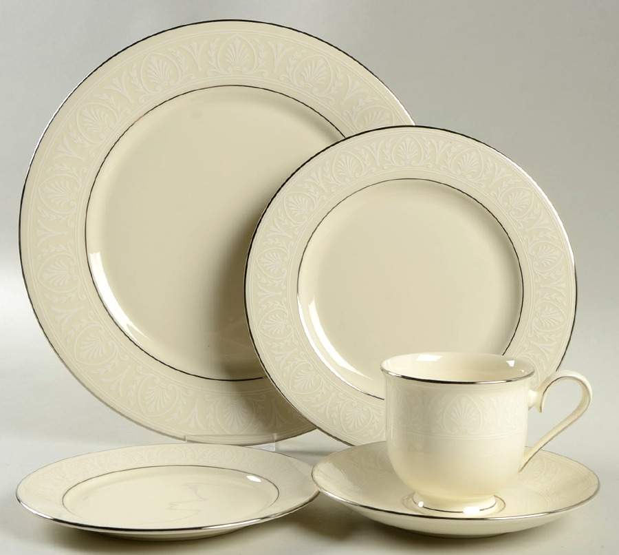 Courtyard Platinum 5 Piece Place Setting by Lenox-1