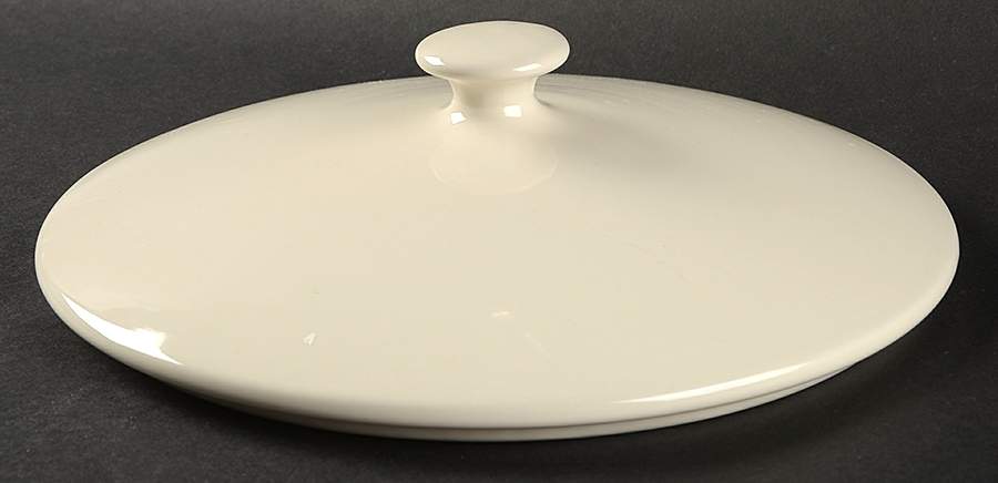 Woven Traditions Red Lid for 1.5 Qt Round Casserole by Longaberger-1