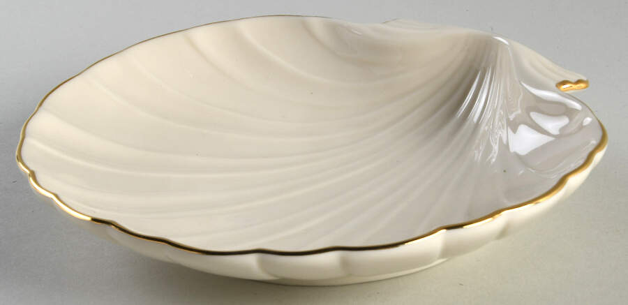 Aegean Collection Large Shell Shaped Dish by Lenox-1