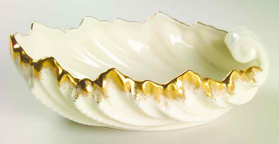 Shell Bowl Collection Cream (Gold Trim) 6" Shell Shaped Bowl by Lenox-1