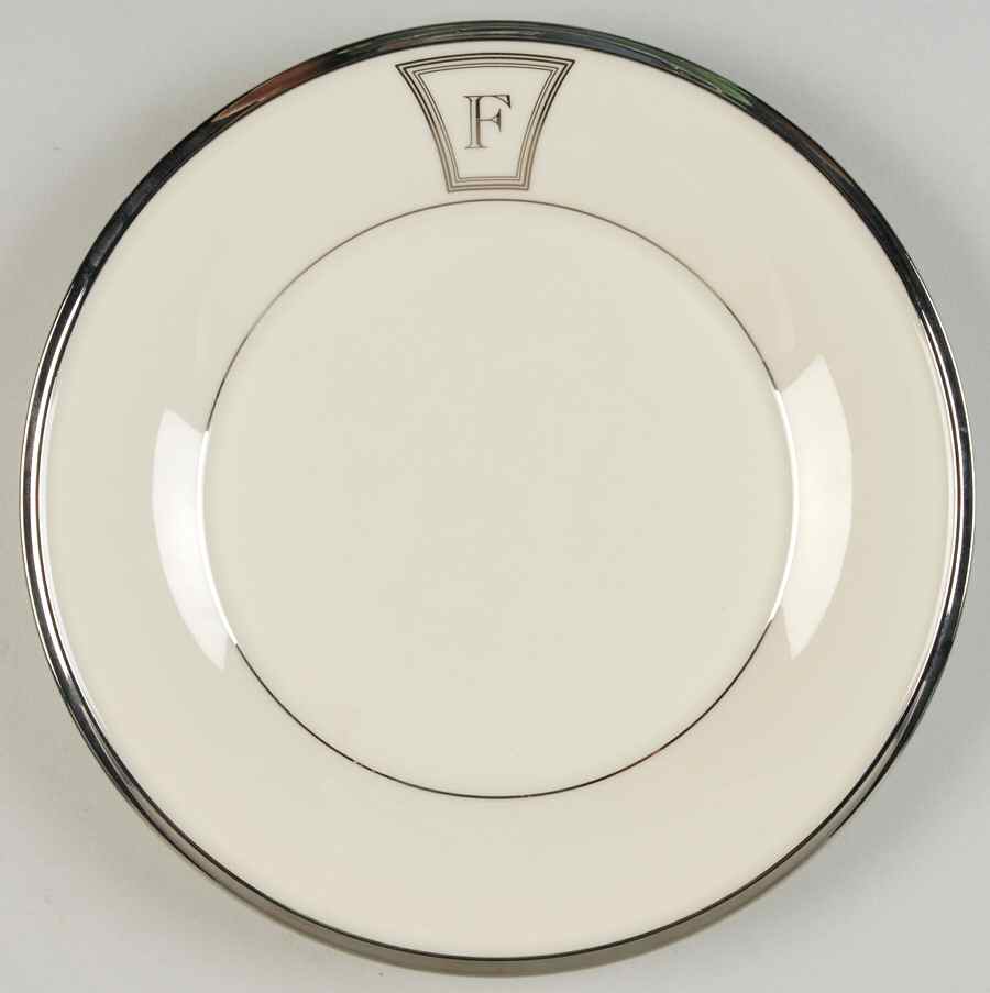 Solitaire Tempo Monogram Luncheon Plate by Lenox-1
