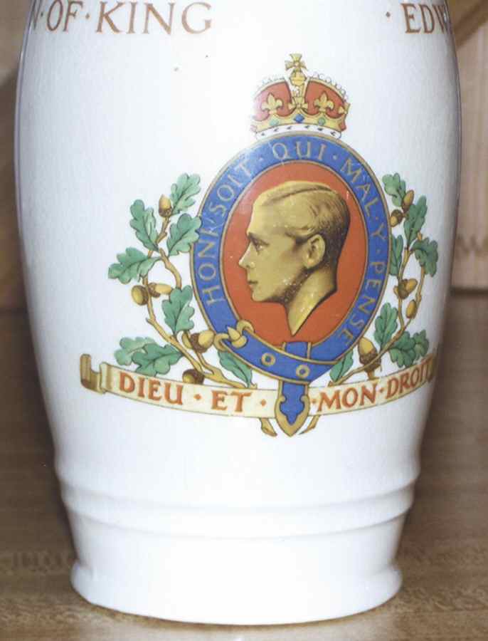 LCS1 Tall China Tumbler by Lancaster & Sons-1