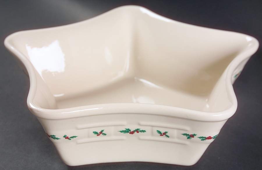 Holly Star Shaped Bowl by Longaberger-1