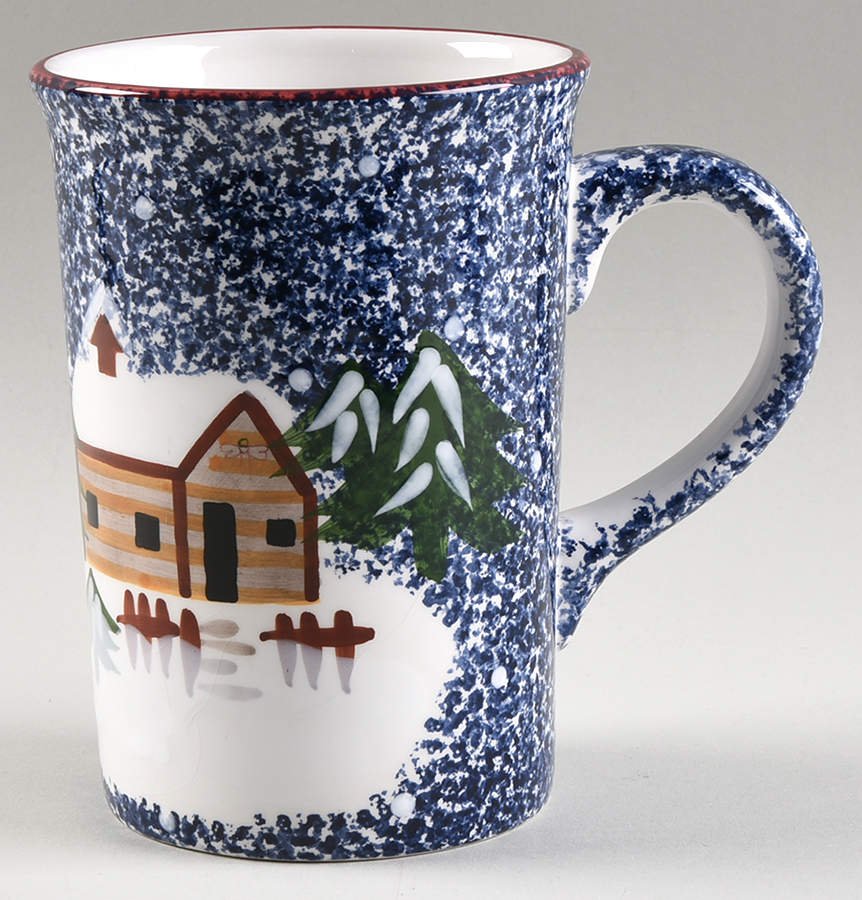 Holiday Mountain Lodge Grandmug by Livingquarters-1