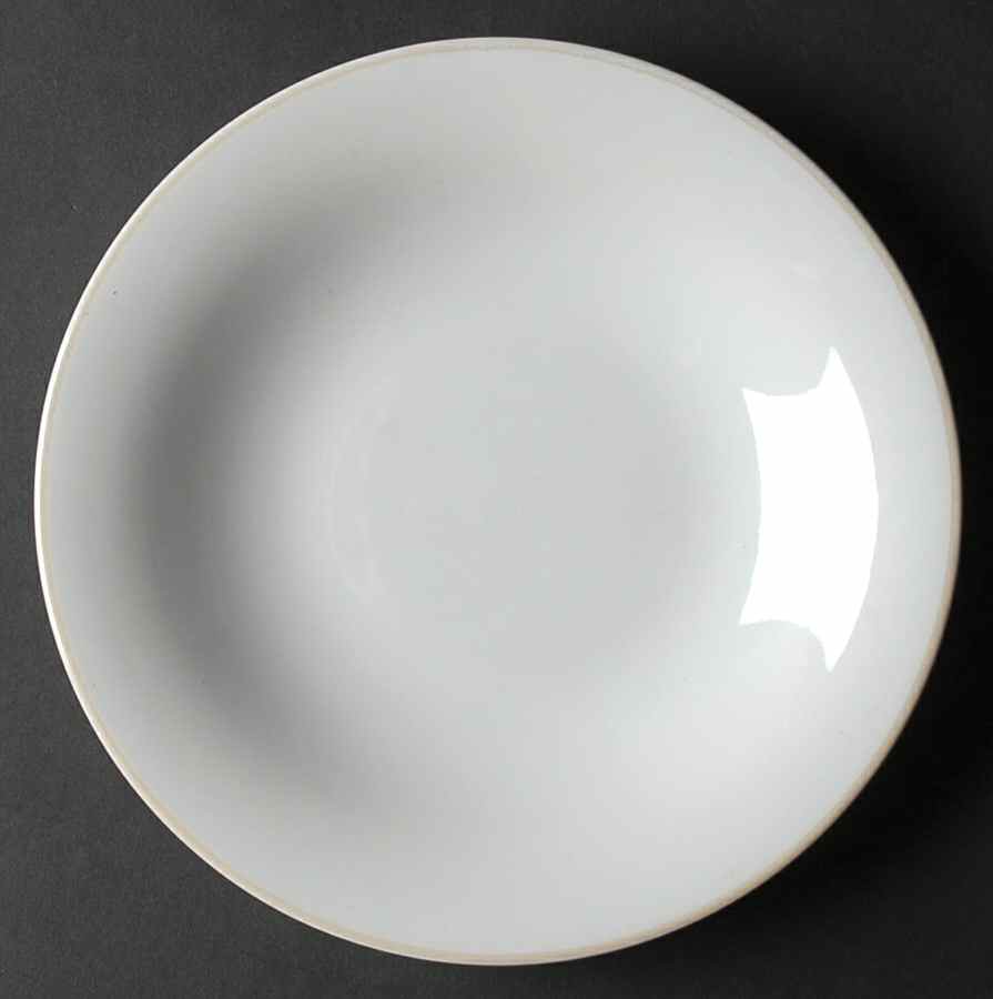 Kyoto White Salad Plate by Lindt-Stymeist-1