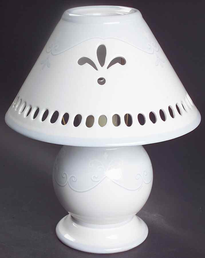 Swedish Lodge Candle Lamp & Shade by Lenox-1