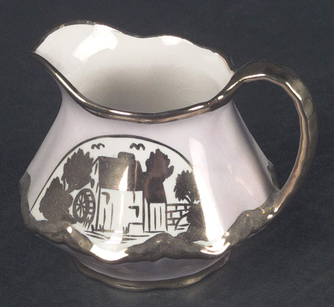 R48-125 Creamer by Le Noir-1