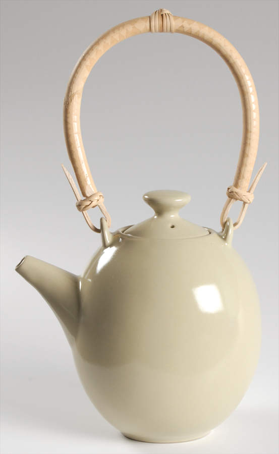 Stone (Round) Teapot & Lid by Lindt-Stymeist-1