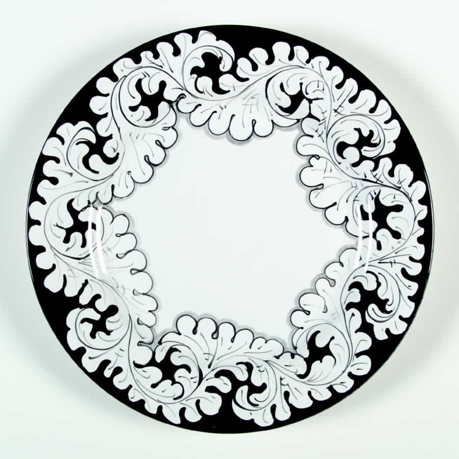 Orvieto Black Dinner Plate by La Picola Bottega-1